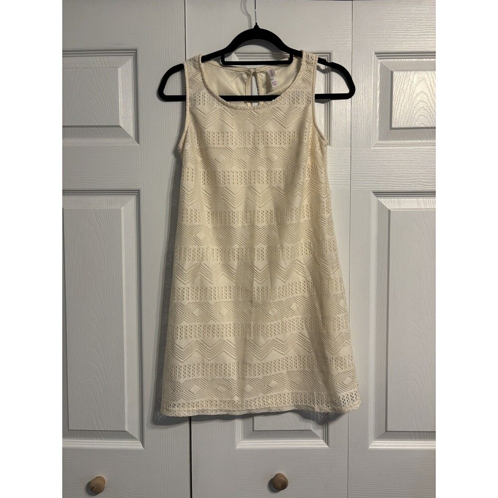 Xhiliration sleeveless crochet 60s inspired shift Dress Womens XS Off white